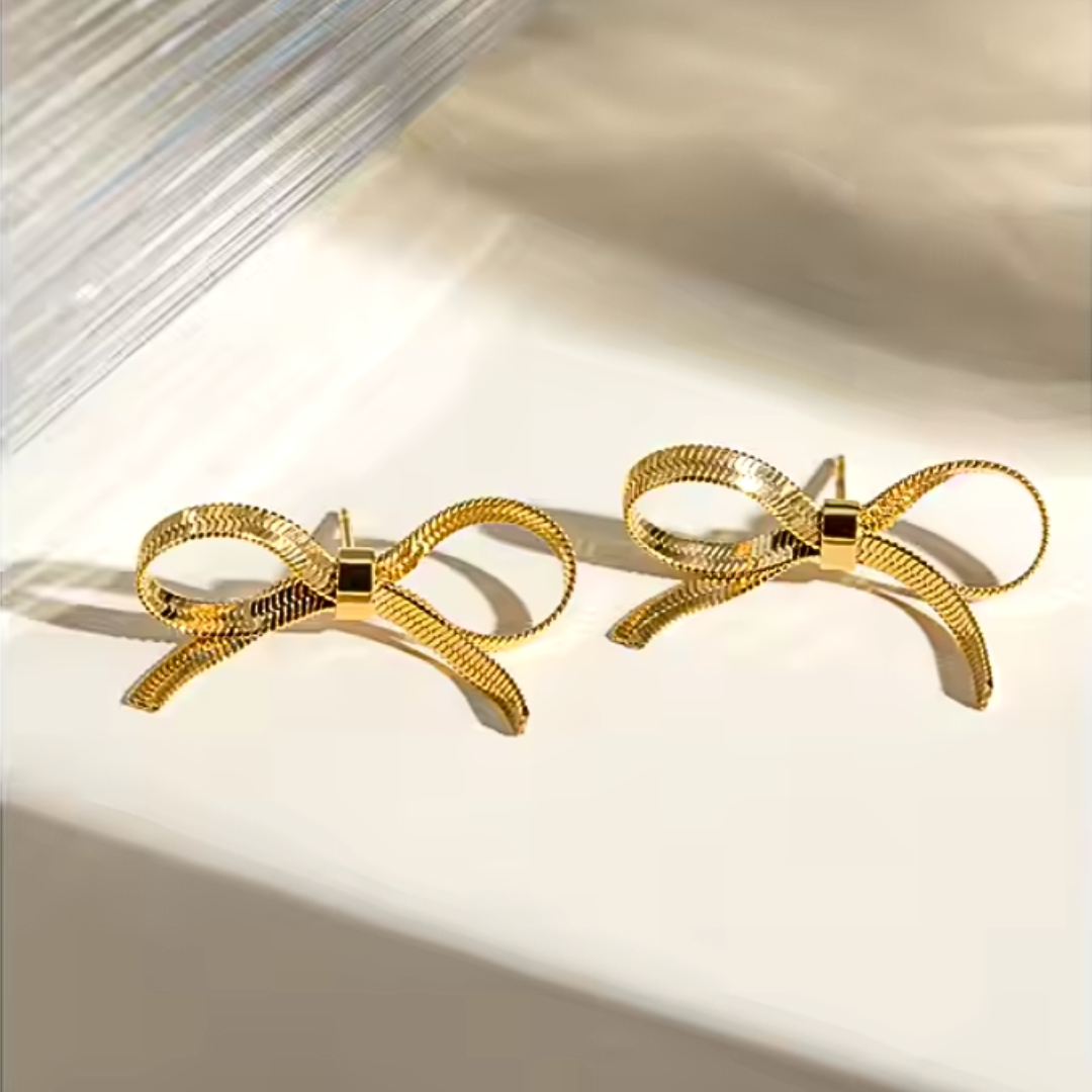 POLLY golden bow stud earrings