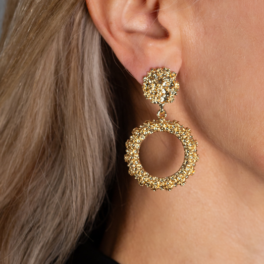 Gold hoop pendant earrings