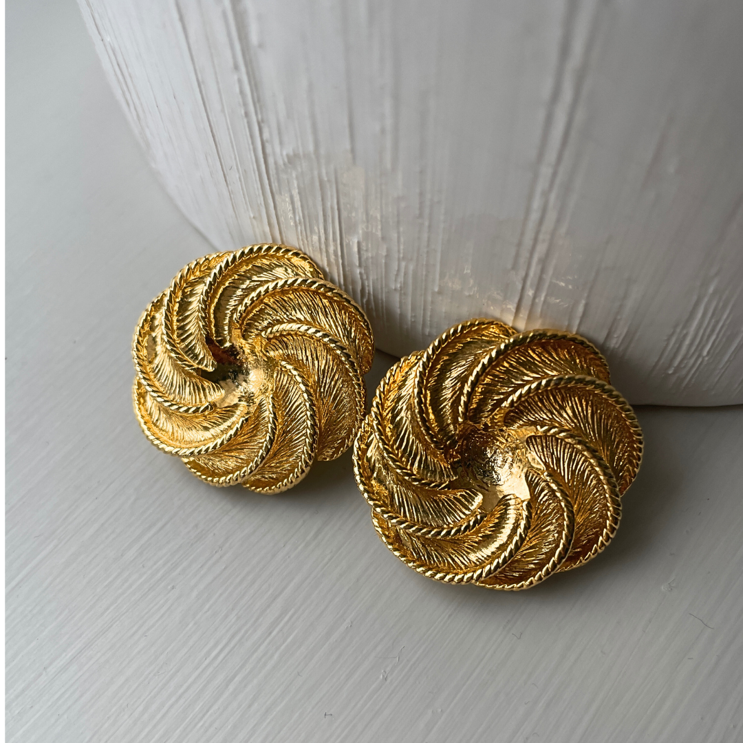 LENA gold swirl clip-on earrings