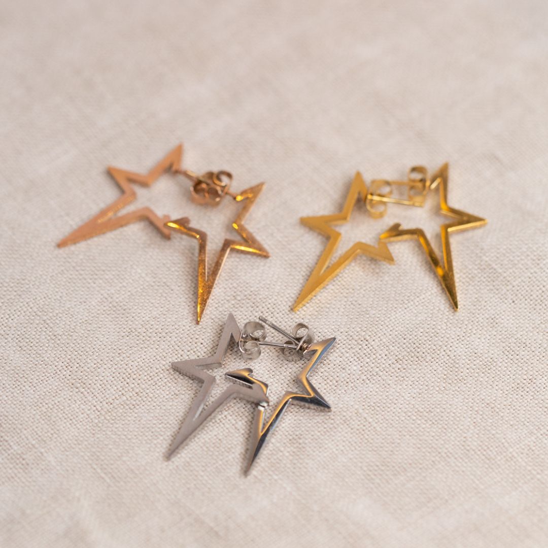 Gold star studs