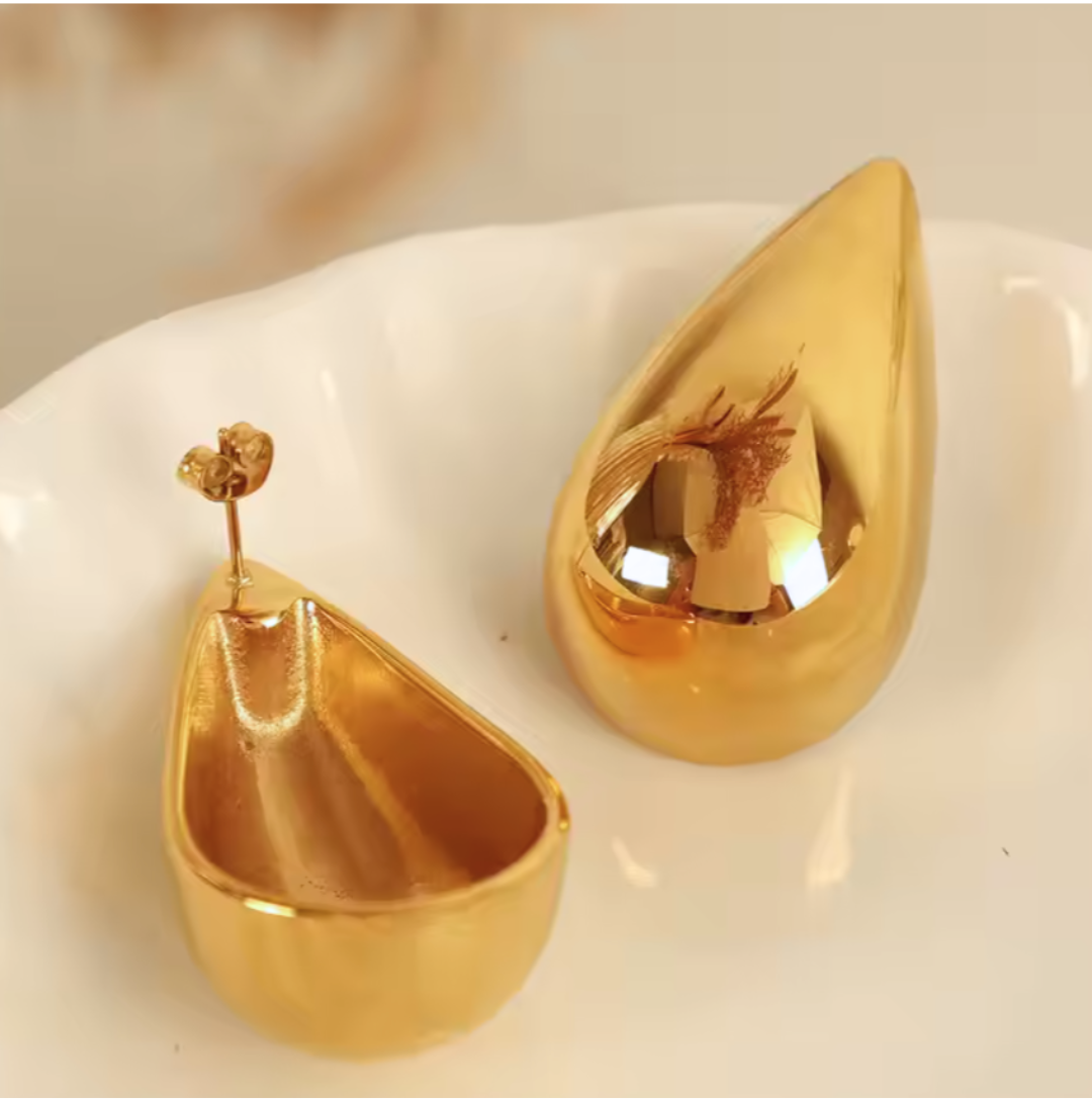 Gold teardrop studs