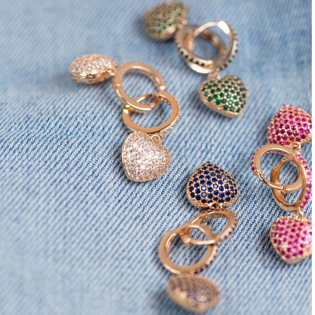 Blue sparkle heart huggies