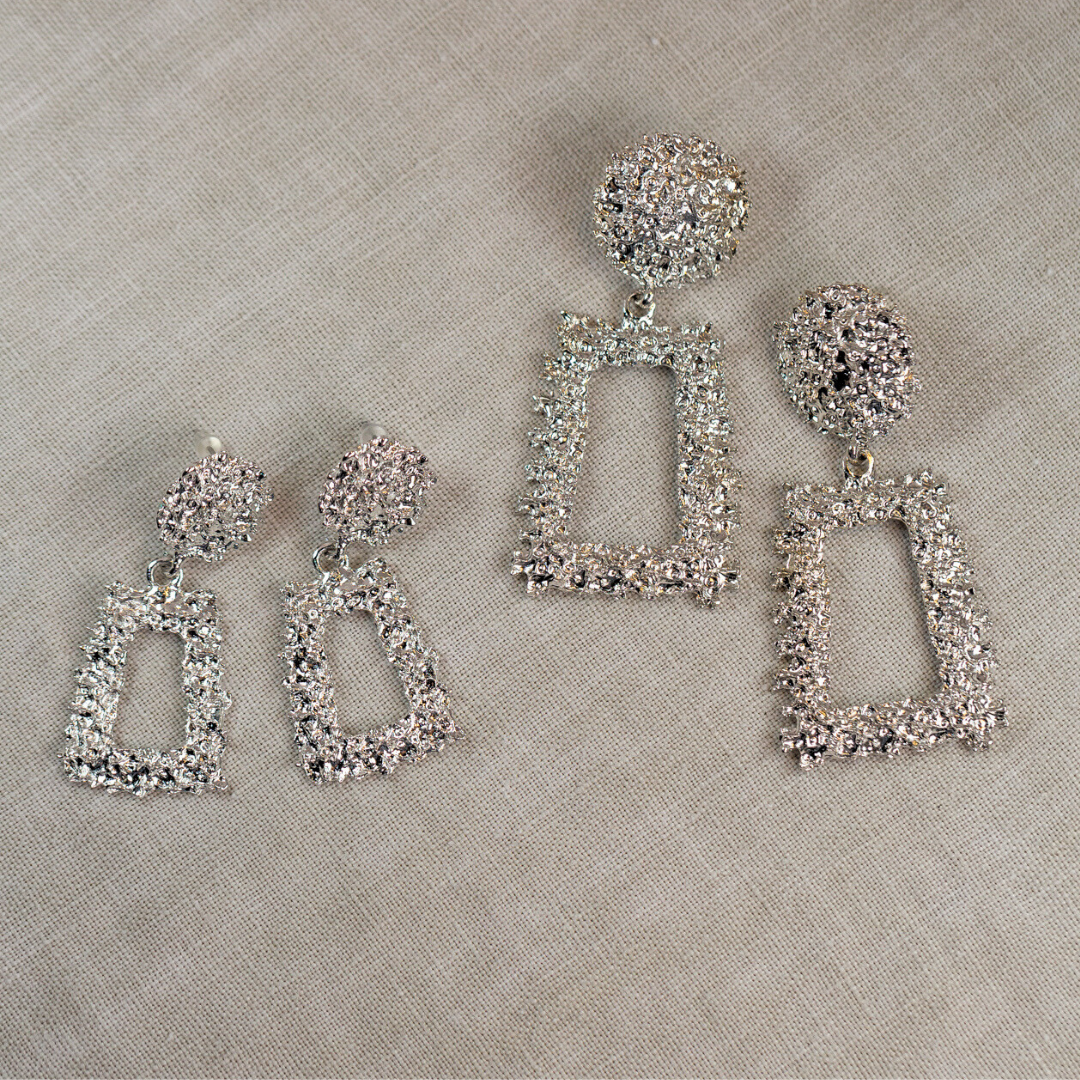 Silver maxi pendant dangles