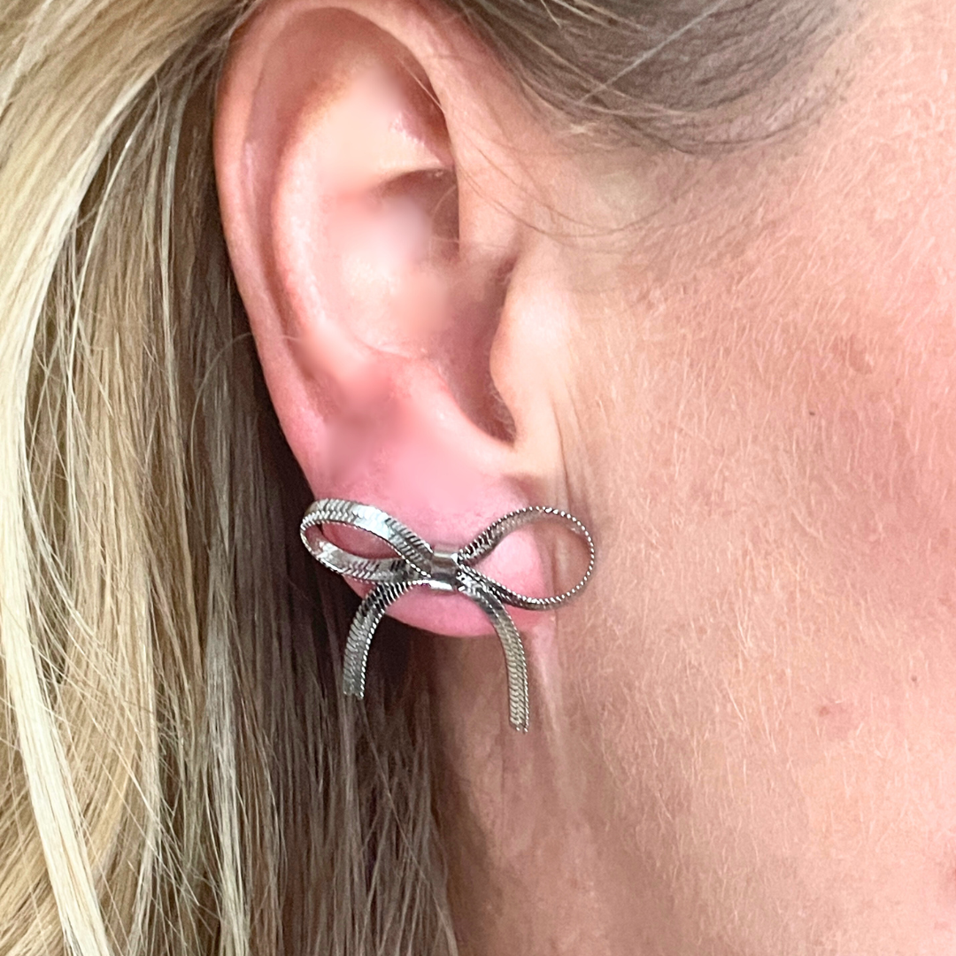 KELLY silver tone bow stud earrings