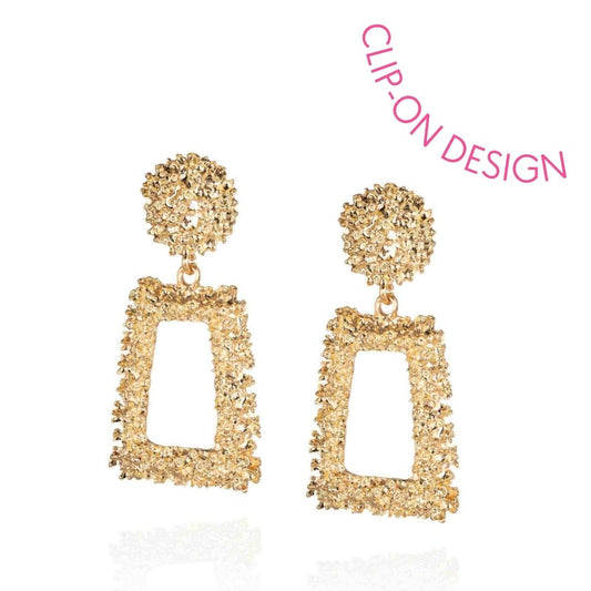 Gold clip-on maxi pendant dangles